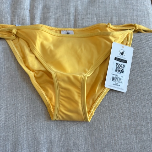 Body Glove Women's Standard Smoothies Tie Side Bikini Bottom Swimsuit, Canary XL - Picture 7 of 10